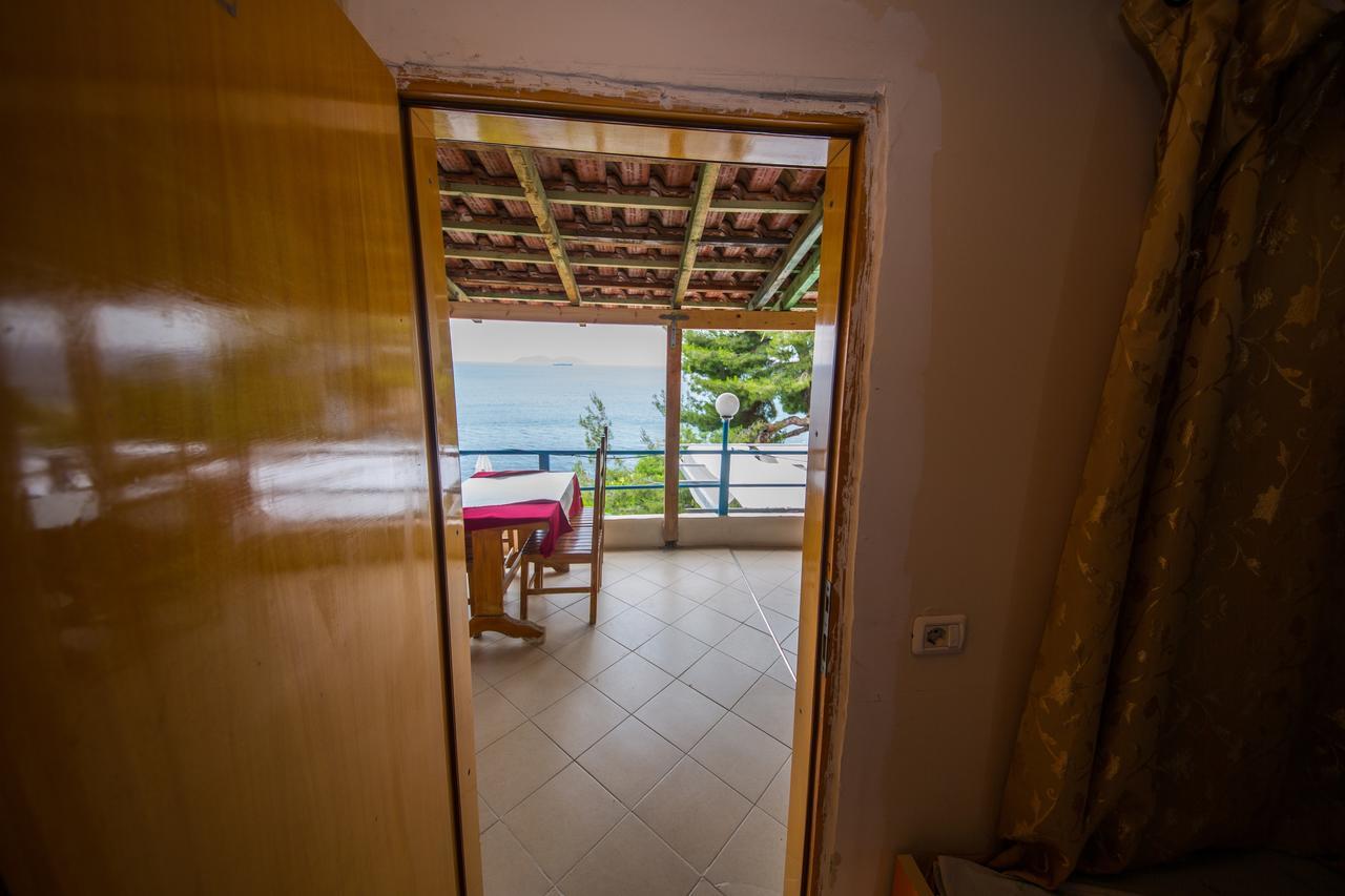 Isi Rooms Wlora Zewnętrze zdjęcie
